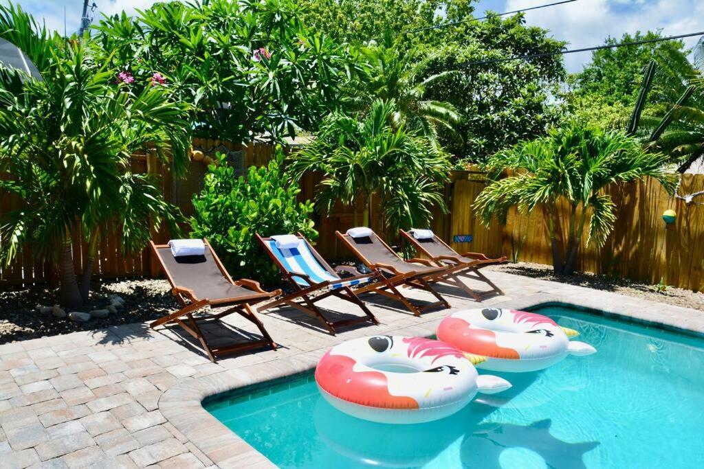 Tropical Retreat Near Beaches, Cruise Terminals Merritt Island Exterior foto